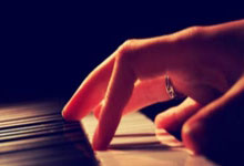 吴艳妮回应登顶亚洲第一：困难越大越有动力，希望对手都放马过来.